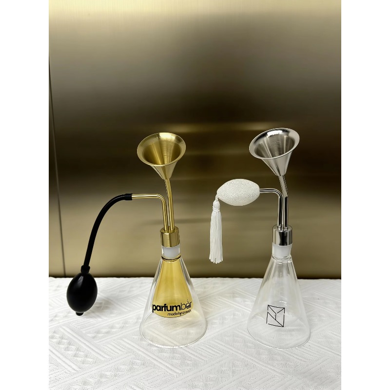 زجاجة اختبار عطور زجاجية ذهبية - مراجعة Perfume Fragrance Bar وسعره