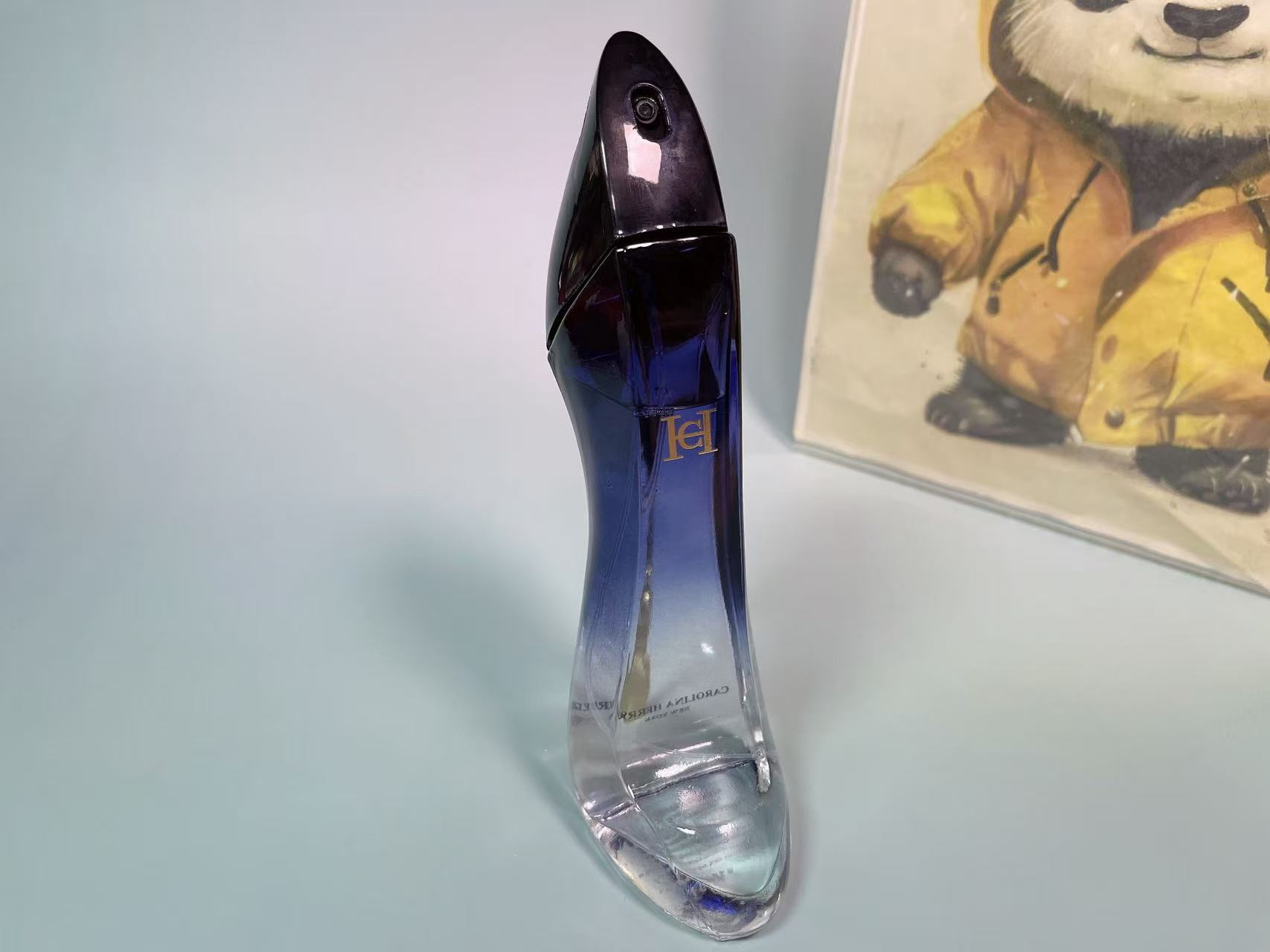 عطر كارولينا هيريرا جود جيرل ل - مراجعة Perfume Fragrance Direct وسعره
